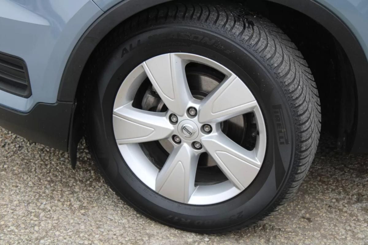 volvo-xc40-2019-diesel-1969cc