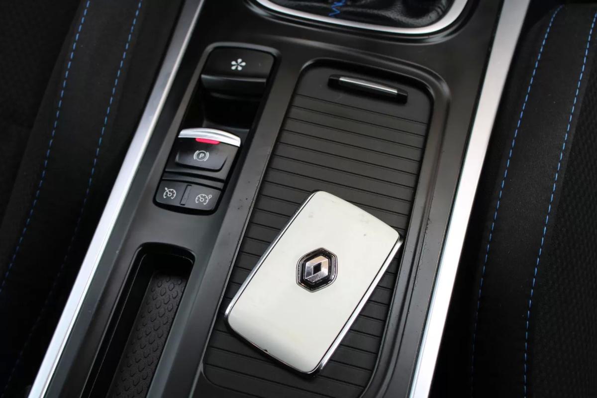 renault-megane-2021-diesel-1461cc