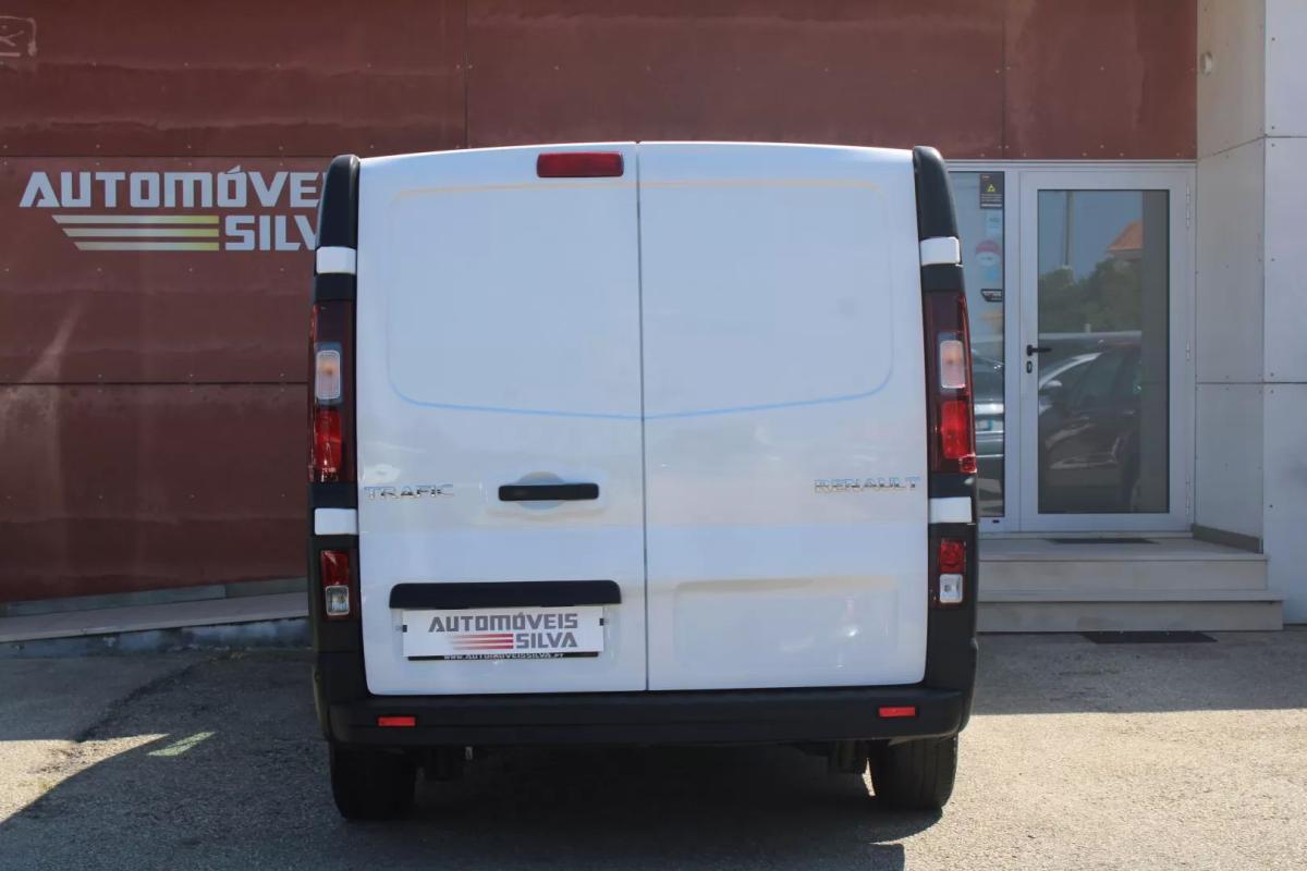 renault-trafic-2022-diesel-1997cc