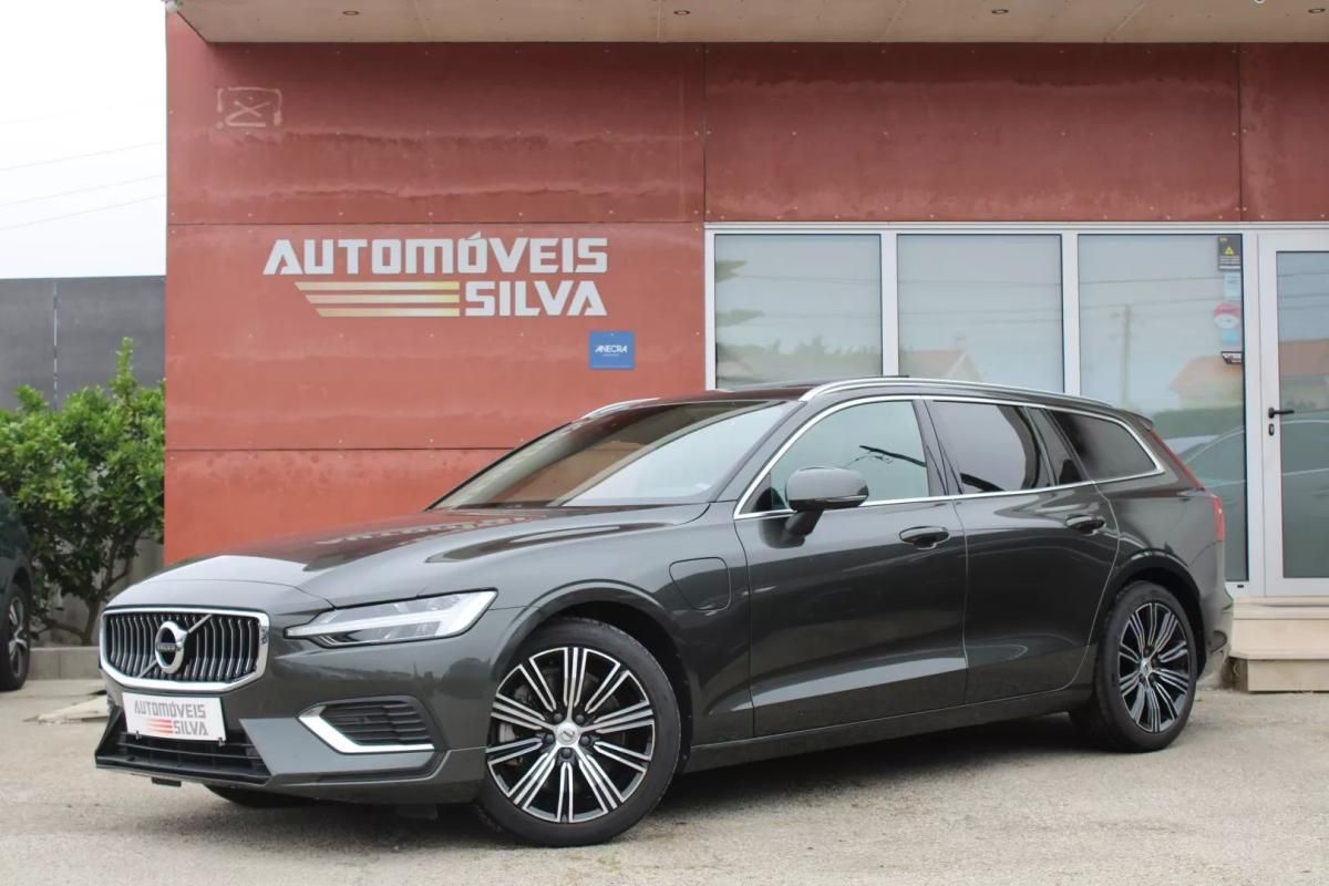 volvo-v60-2022-hibrido-1969cc