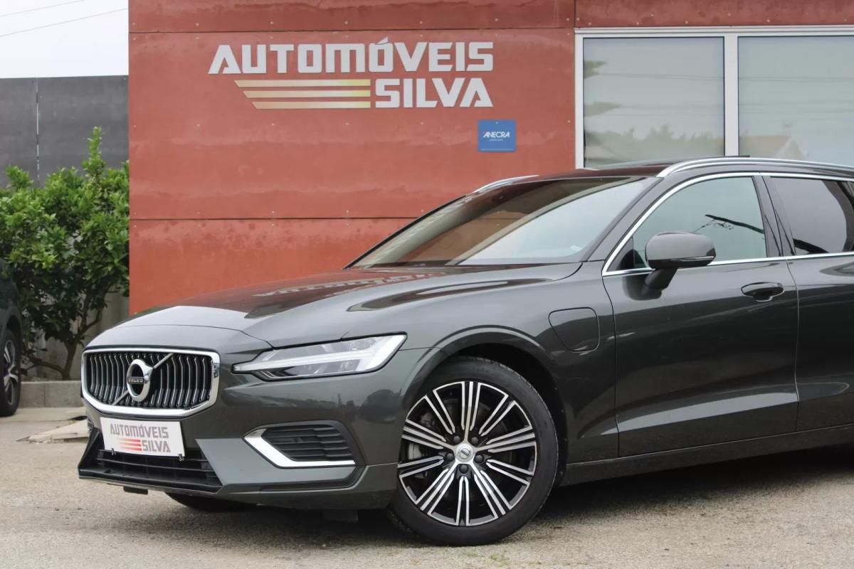 volvo-v60-2022-hibrido-1969cc