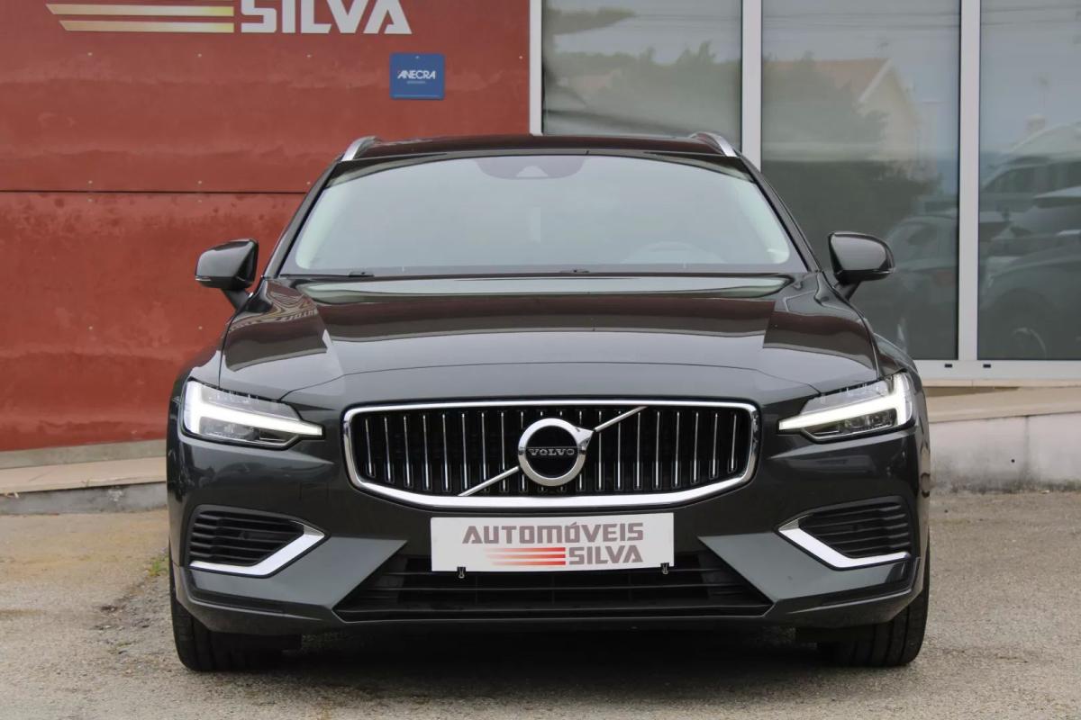 volvo-v60-2022-hibrido-1969cc