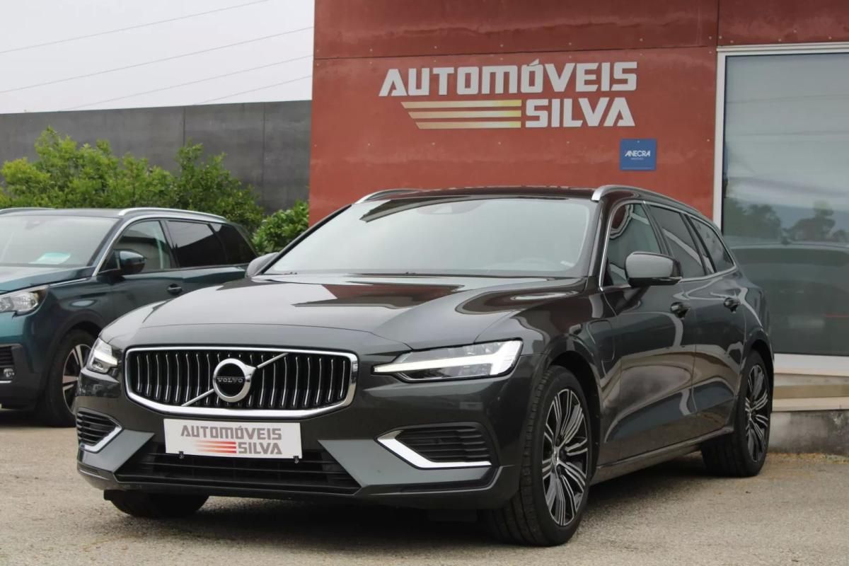 volvo-v60-2022-hibrido-1969cc