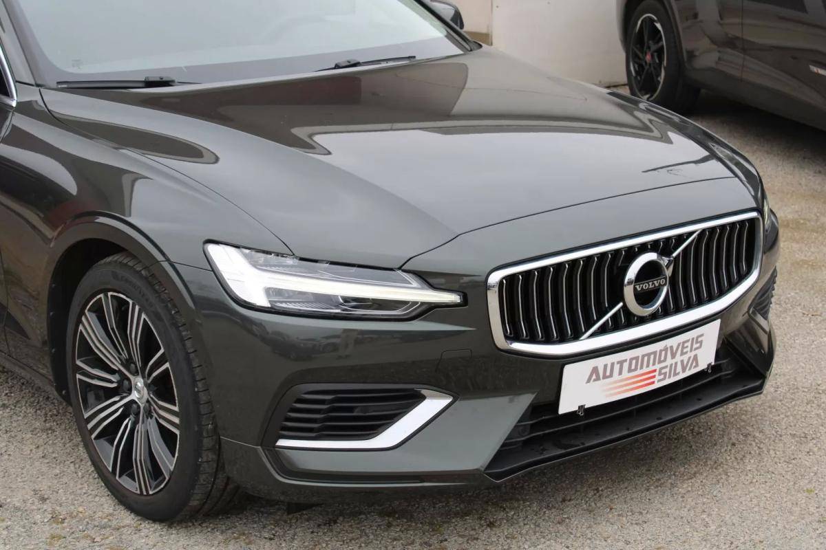 volvo-v60-2022-hibrido-1969cc