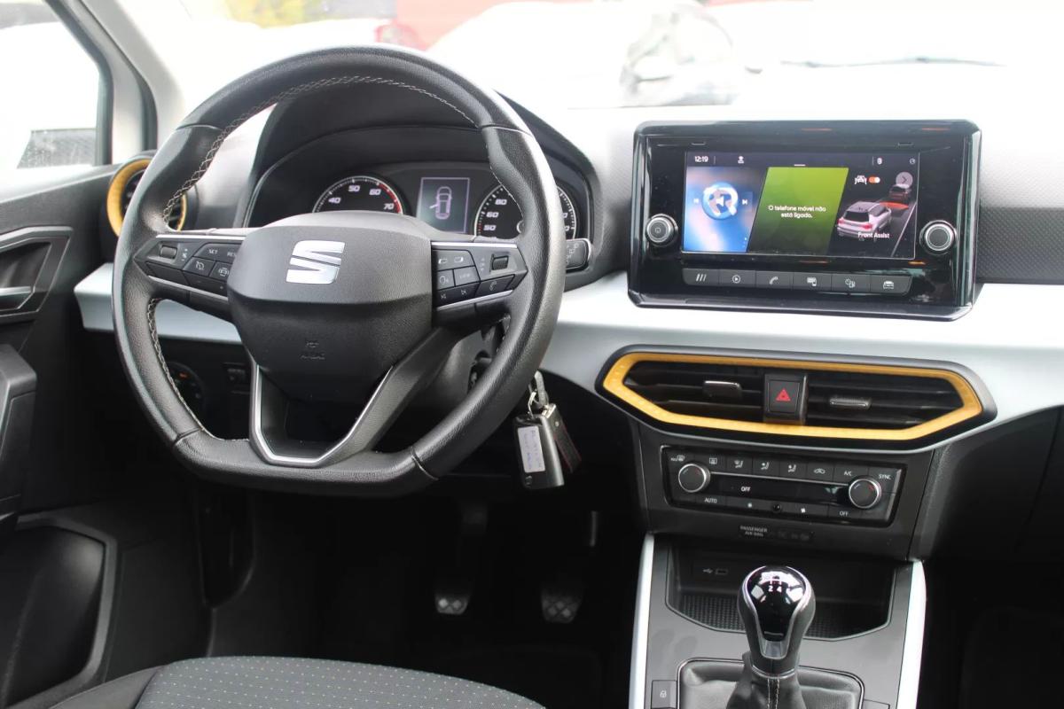 seat-arona-2021-gasolina-999cc