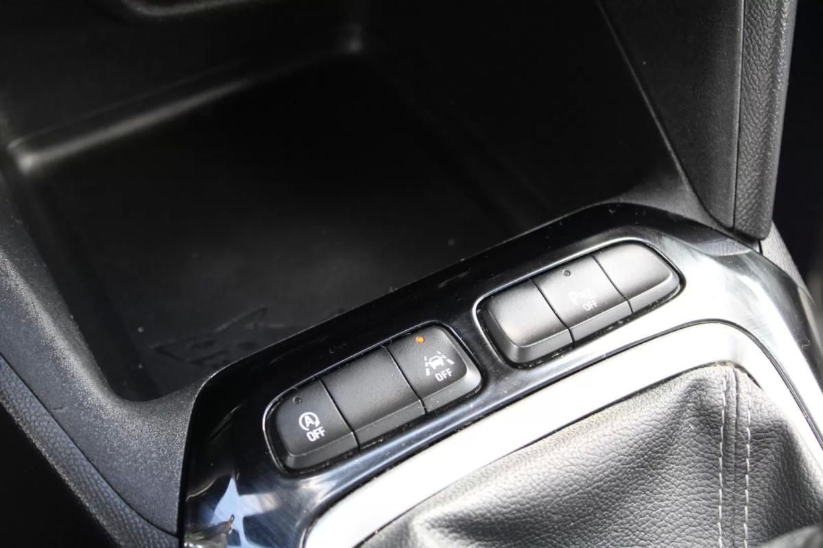 opel-corsa-2021-diesel-1499cc