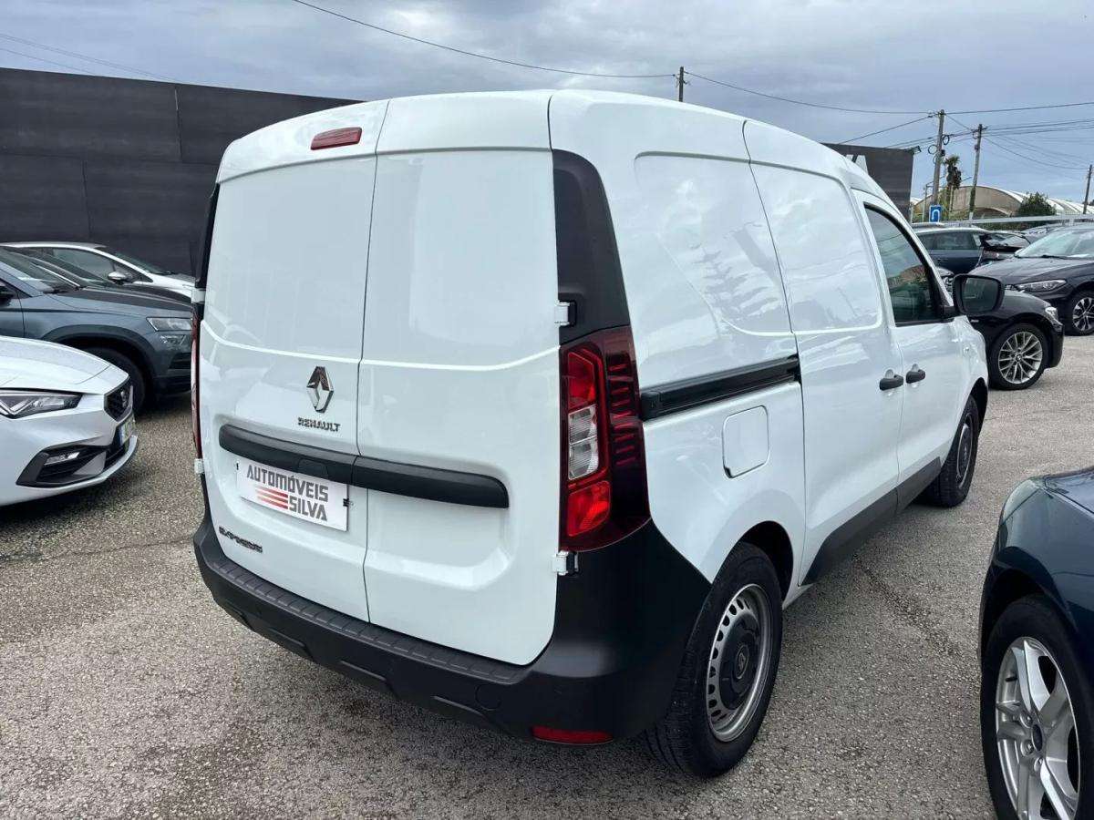 renault-express-2022-diesel-1461cc