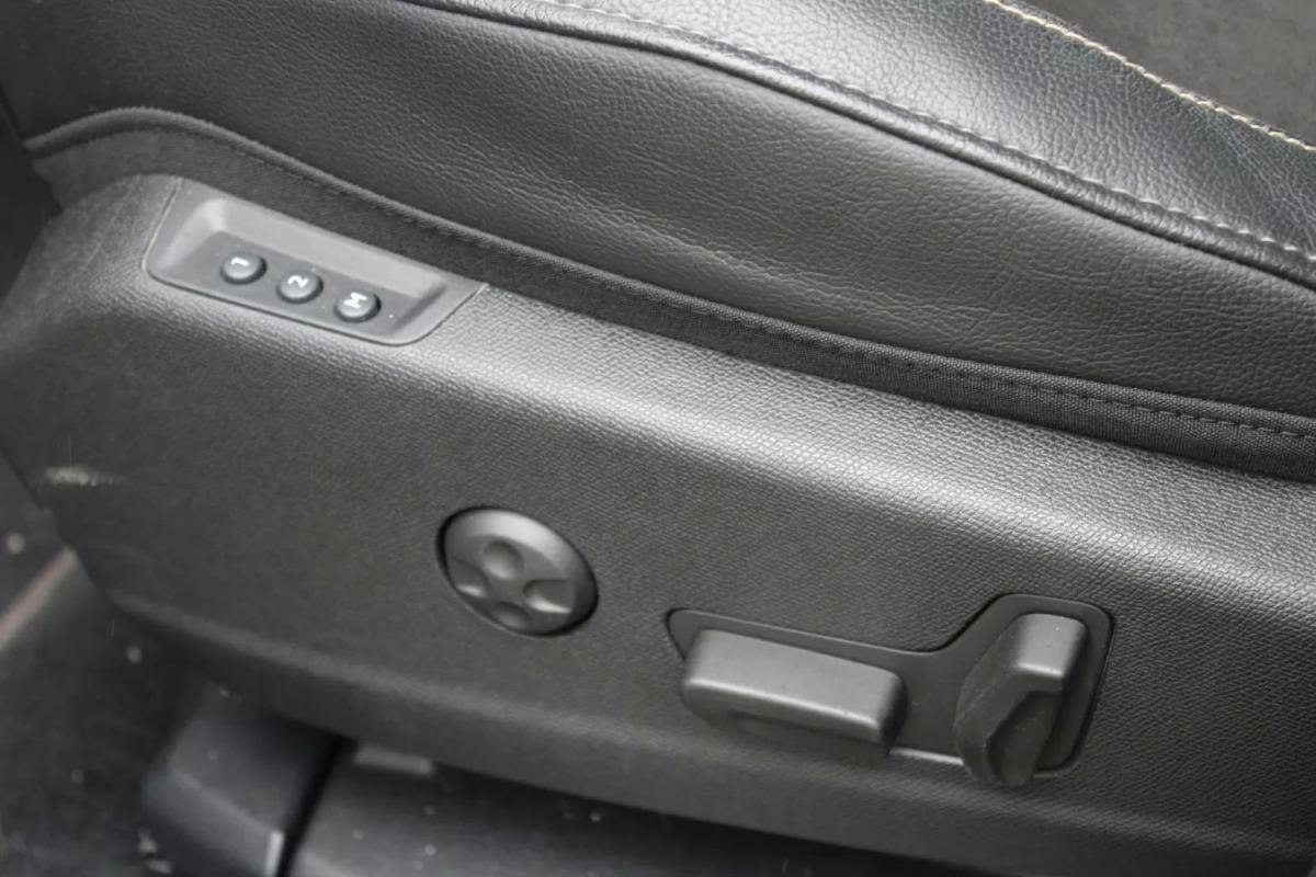 ds-ds-7-crossback-2021-hibrido-1598cc
