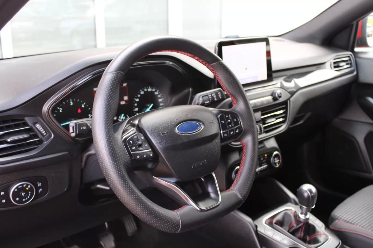 ford-focus-sw-2021-diesel-1499cc