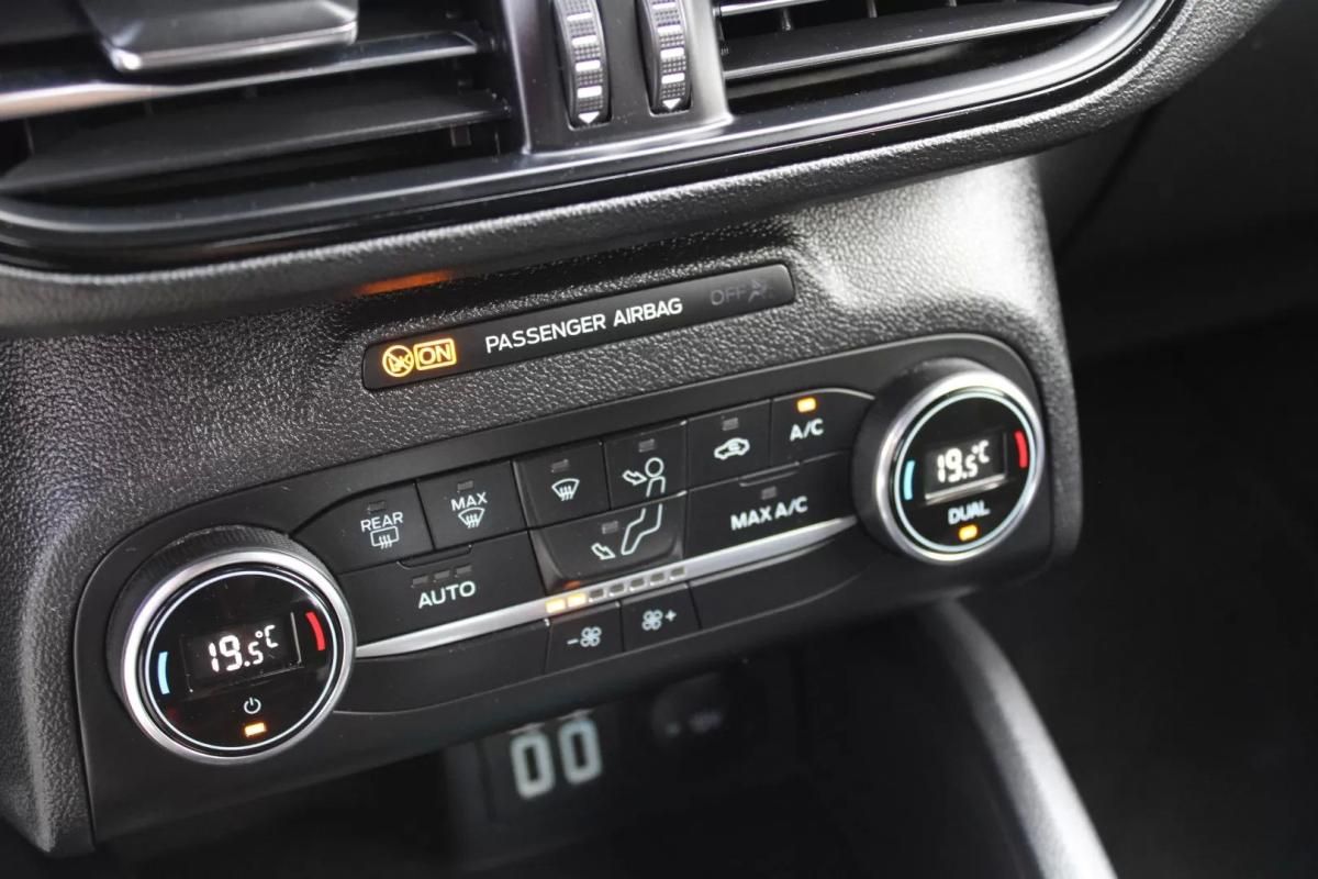 ford-focus-sw-2021-diesel-1499cc
