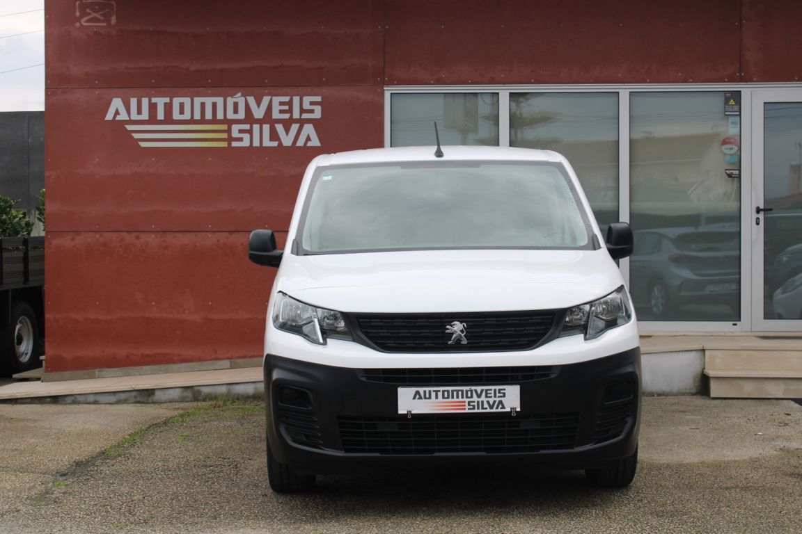 peugeot-partner-2022-diesel-1499cc