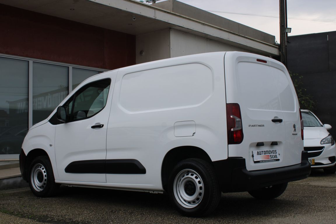 peugeot-partner-2022-diesel-1499cc