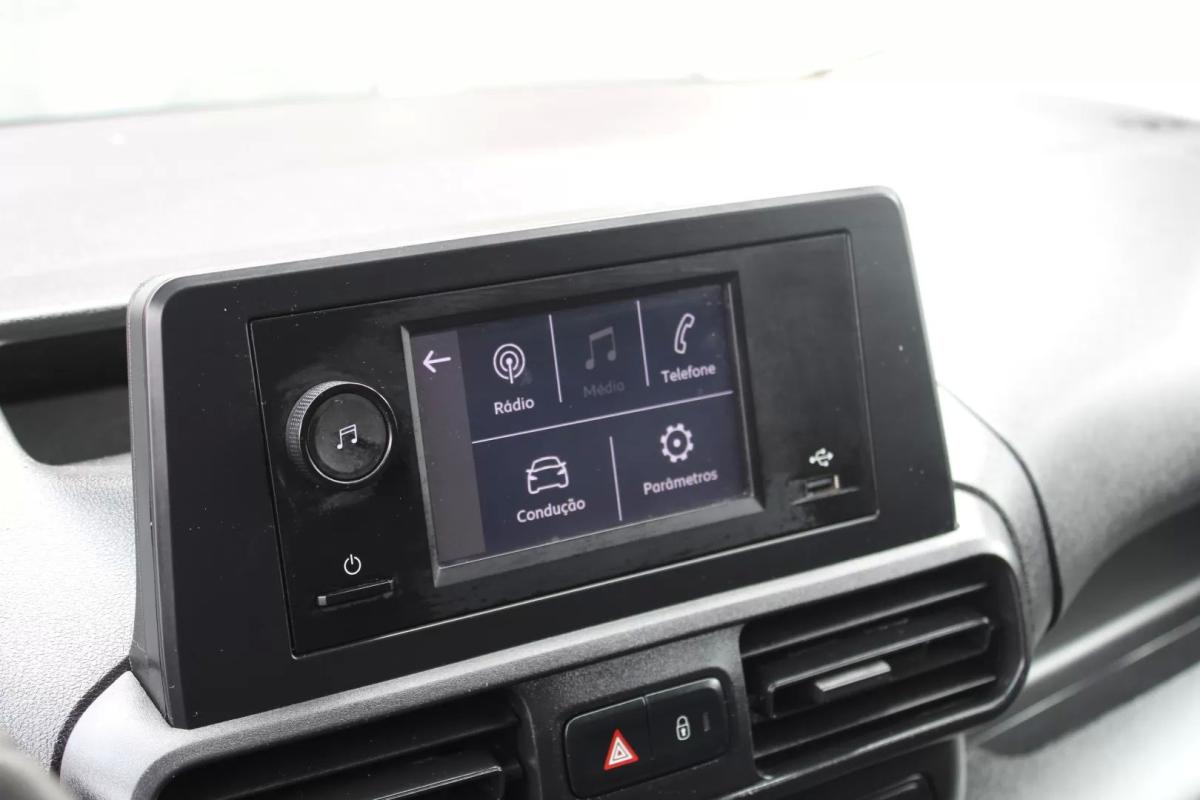 peugeot-partner-2021-diesel-1499cc