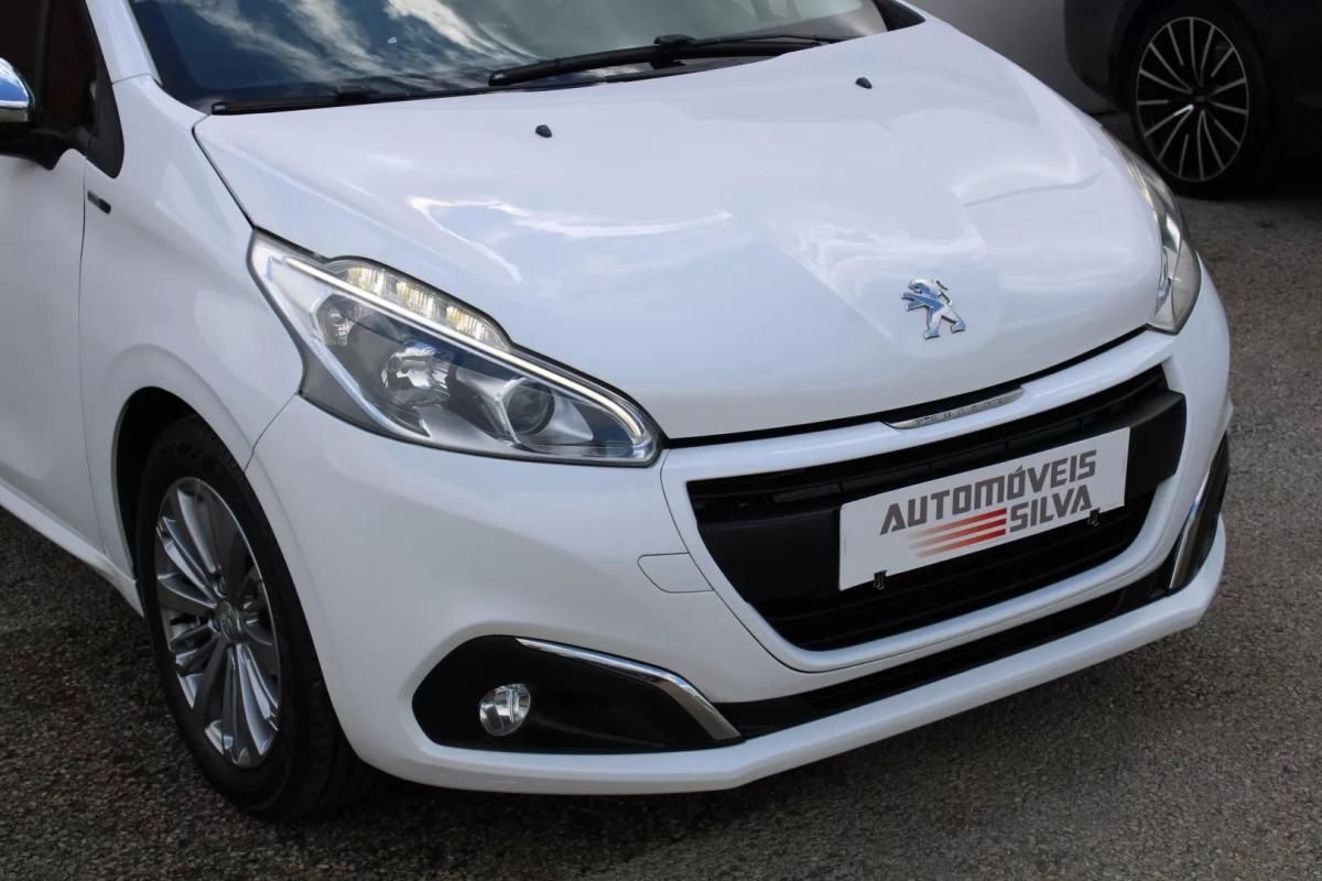 peugeot-208-2016-gasolina-1199cc