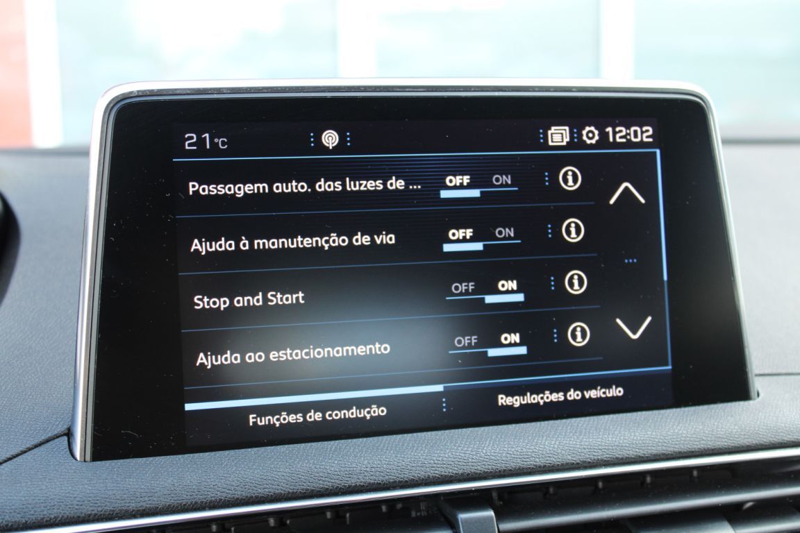 peugeot-3008-2020-diesel-1499cc
