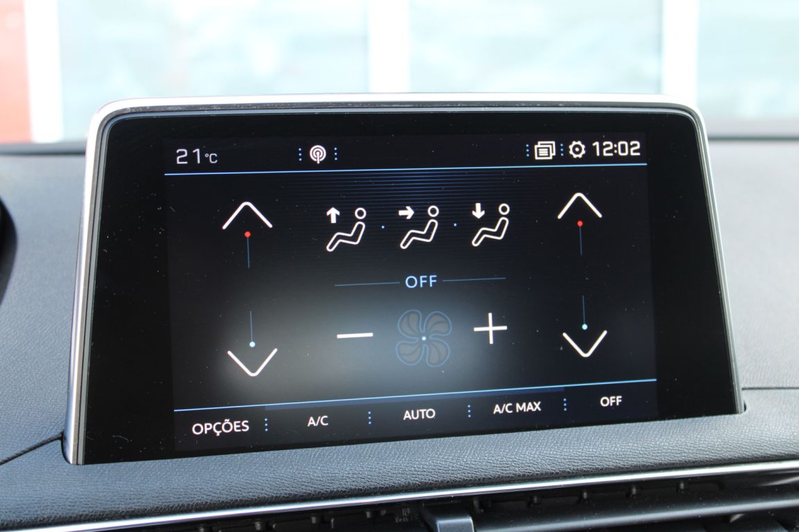 peugeot-3008-2020-diesel-1499cc