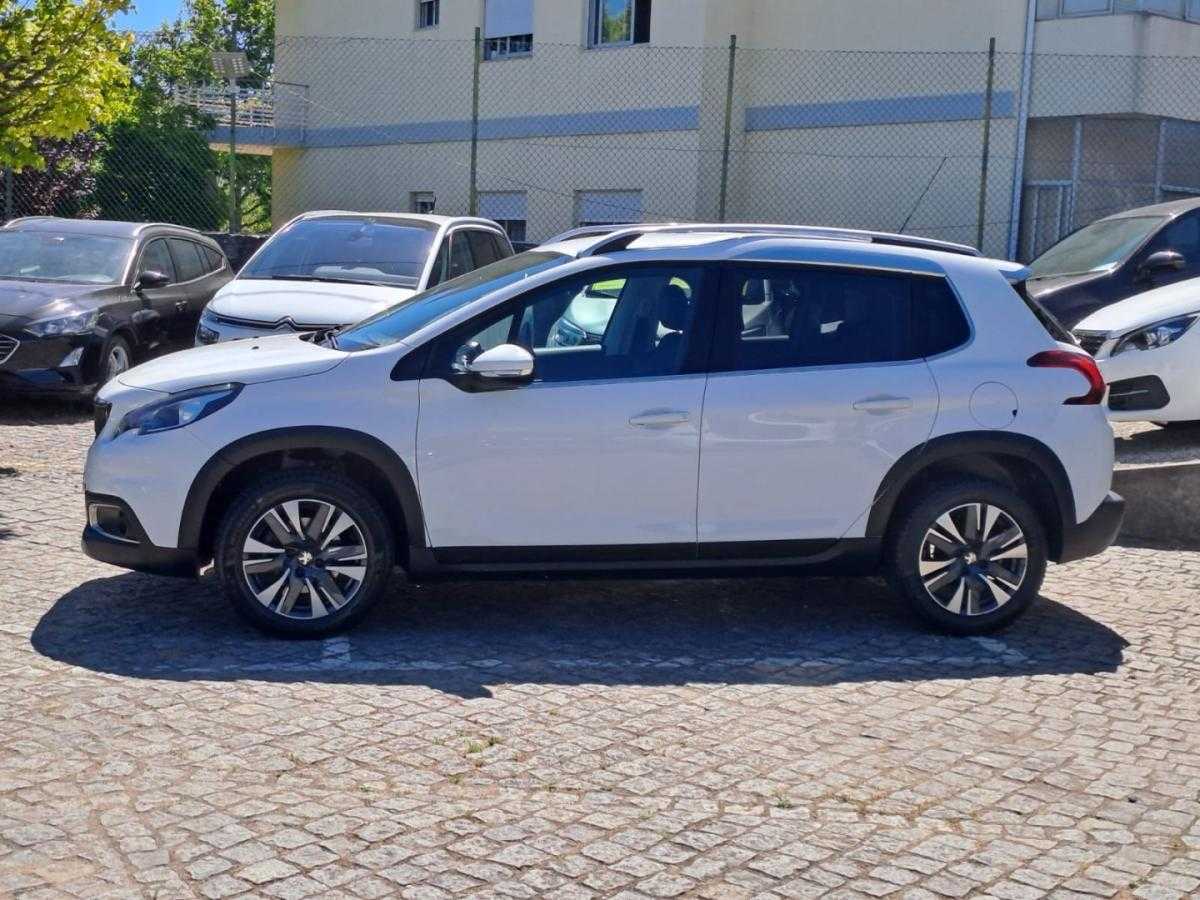 peugeot-2008-2018-gasolina-1199cc