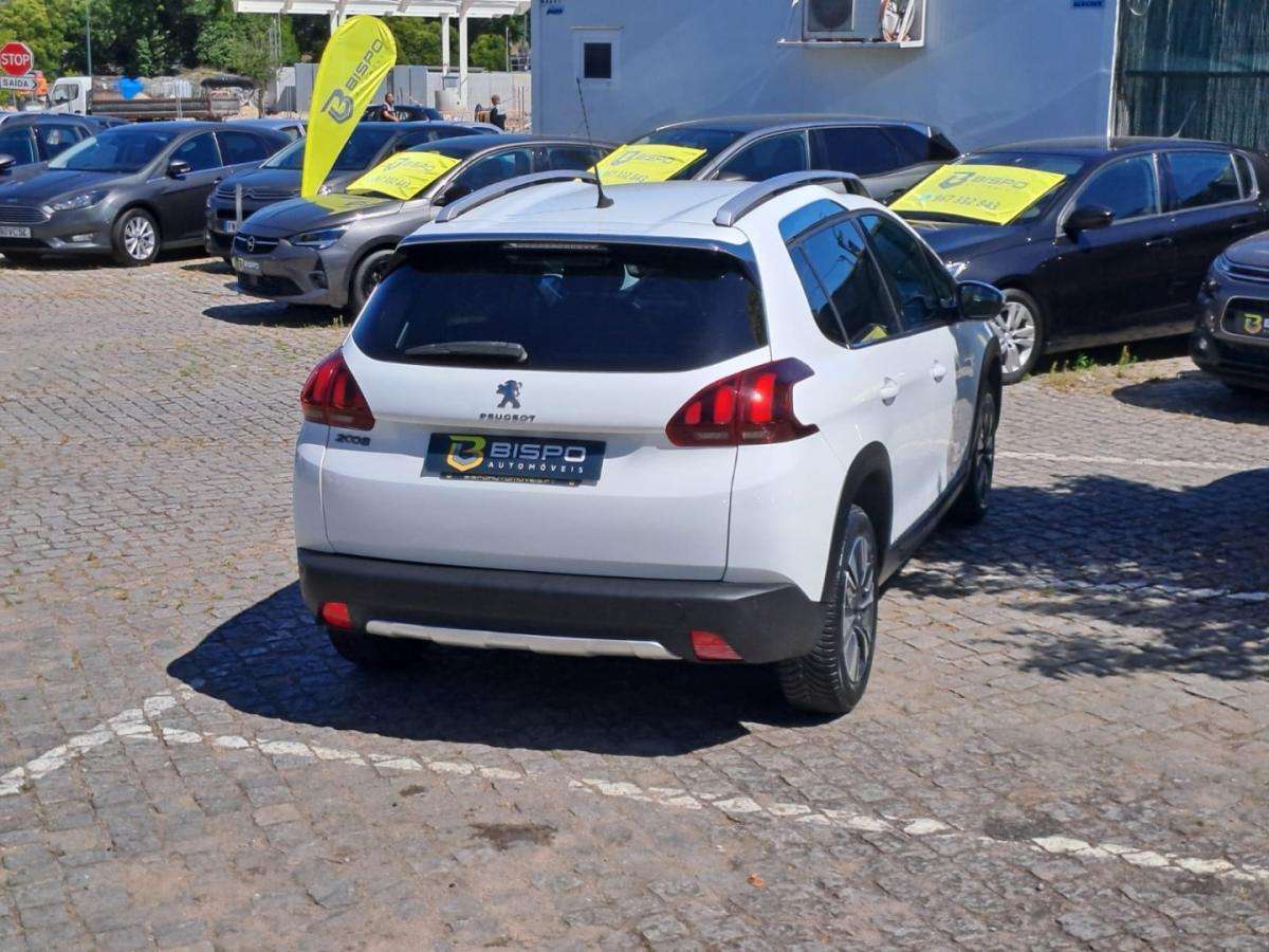 peugeot-2008-2018-gasolina-1199cc