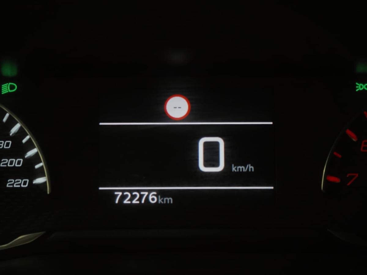 peugeot-2008-2022-gasolina-1199cc