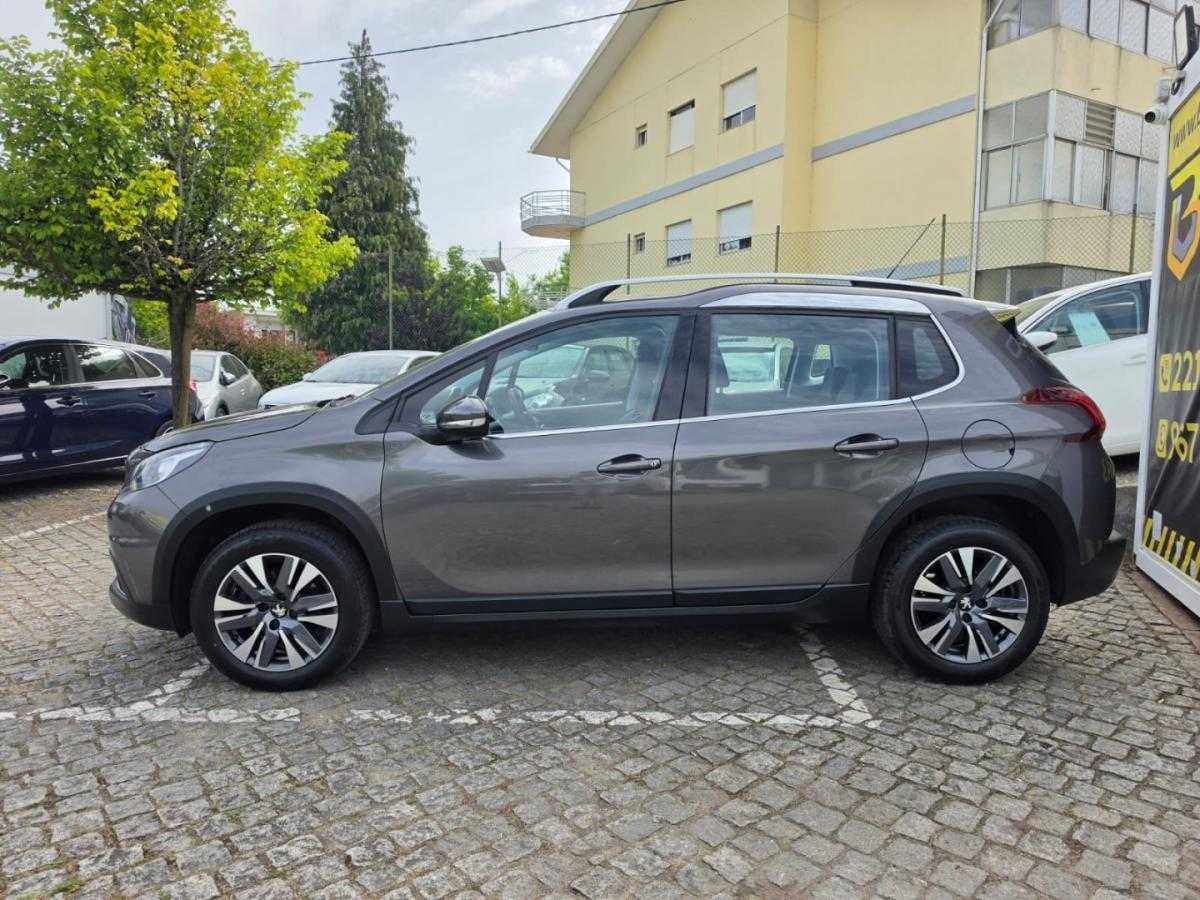 peugeot-2008-2018-gasolina-1199cc