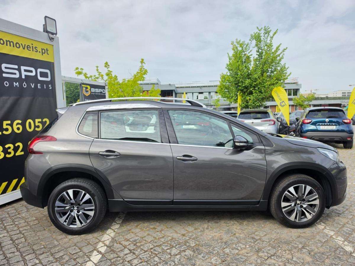 peugeot-2008-2018-gasolina-1199cc
