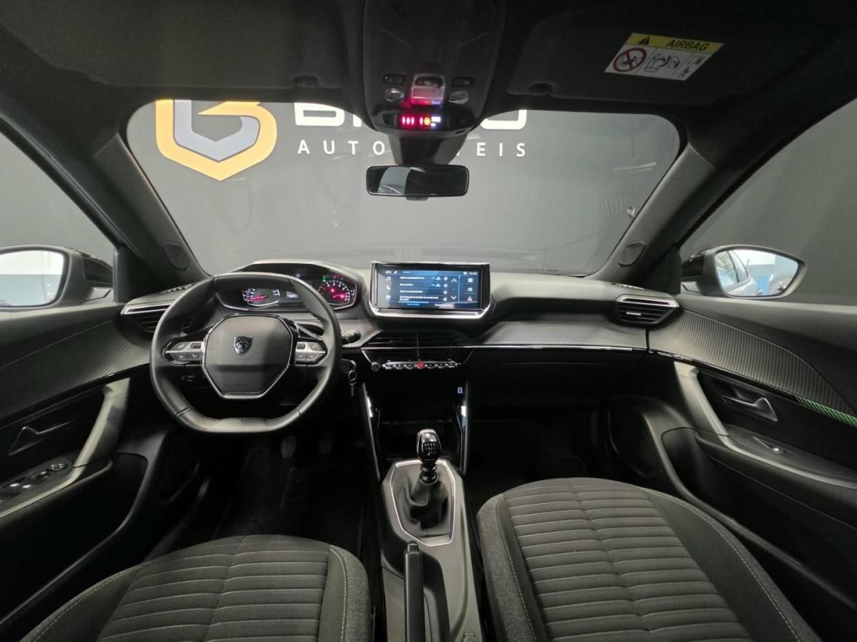 peugeot-2008-2024-gasolina-1199cc