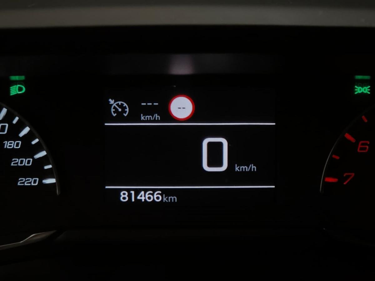 peugeot-2008-2022-gasolina-1199cc