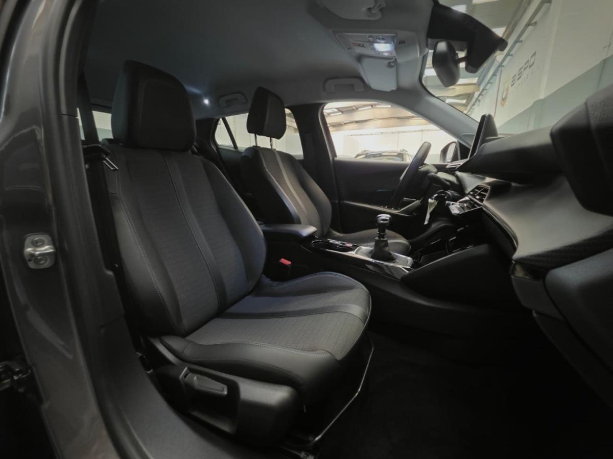 peugeot-2008-2022-gasolina-1199cc