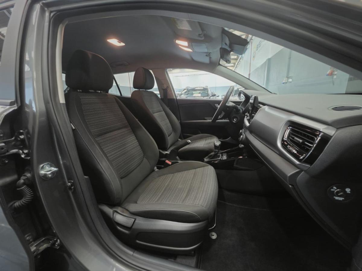 kia-stonic-2025-gasolina-998cc