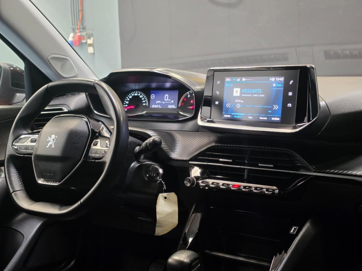 peugeot-2008-2022-gasolina-1199cc