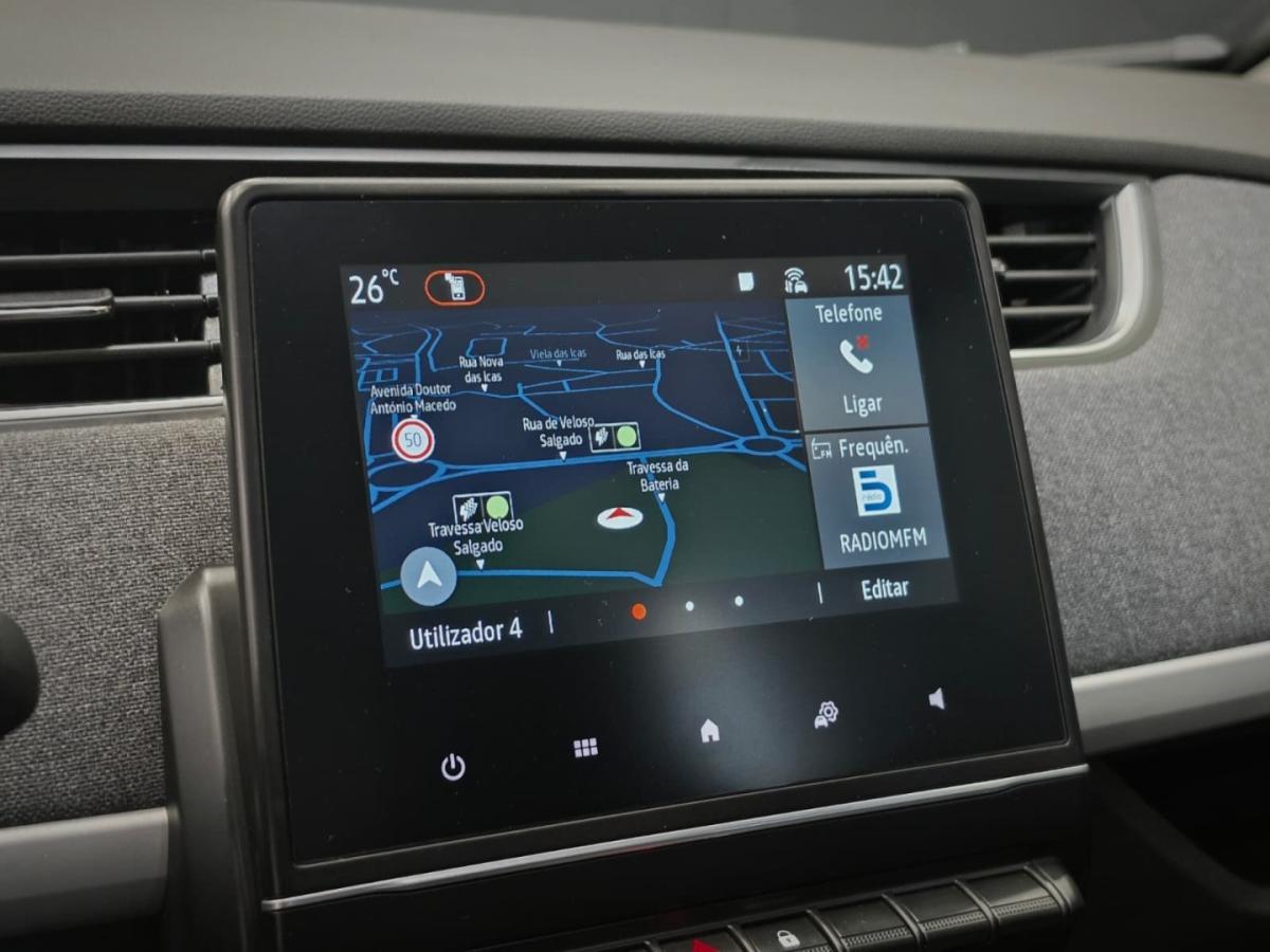 renault-zoe-2023-eletrico-0cc