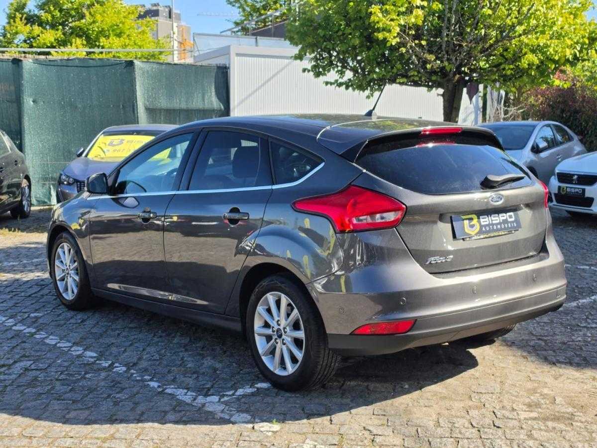 ford-focus-2018-diesel-1499cc