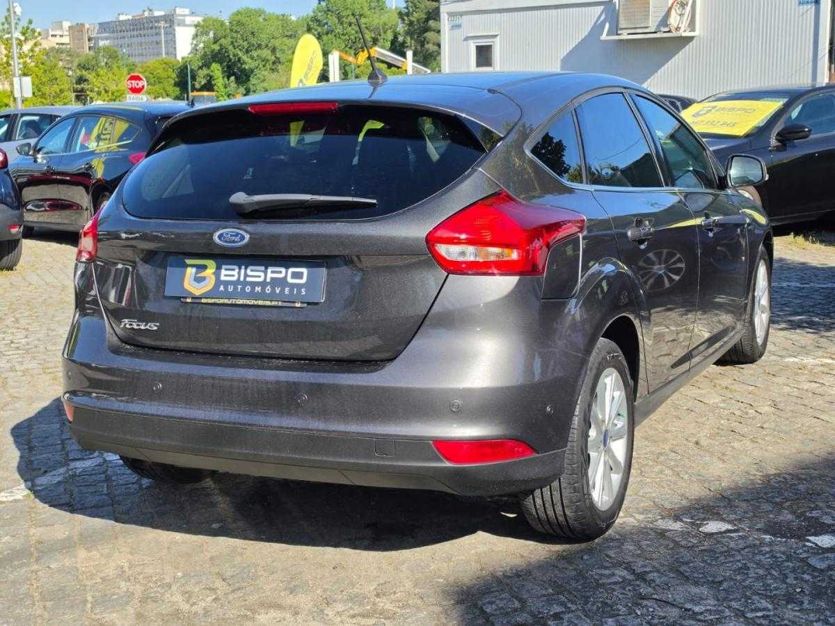 ford-focus-2018-diesel-1499cc