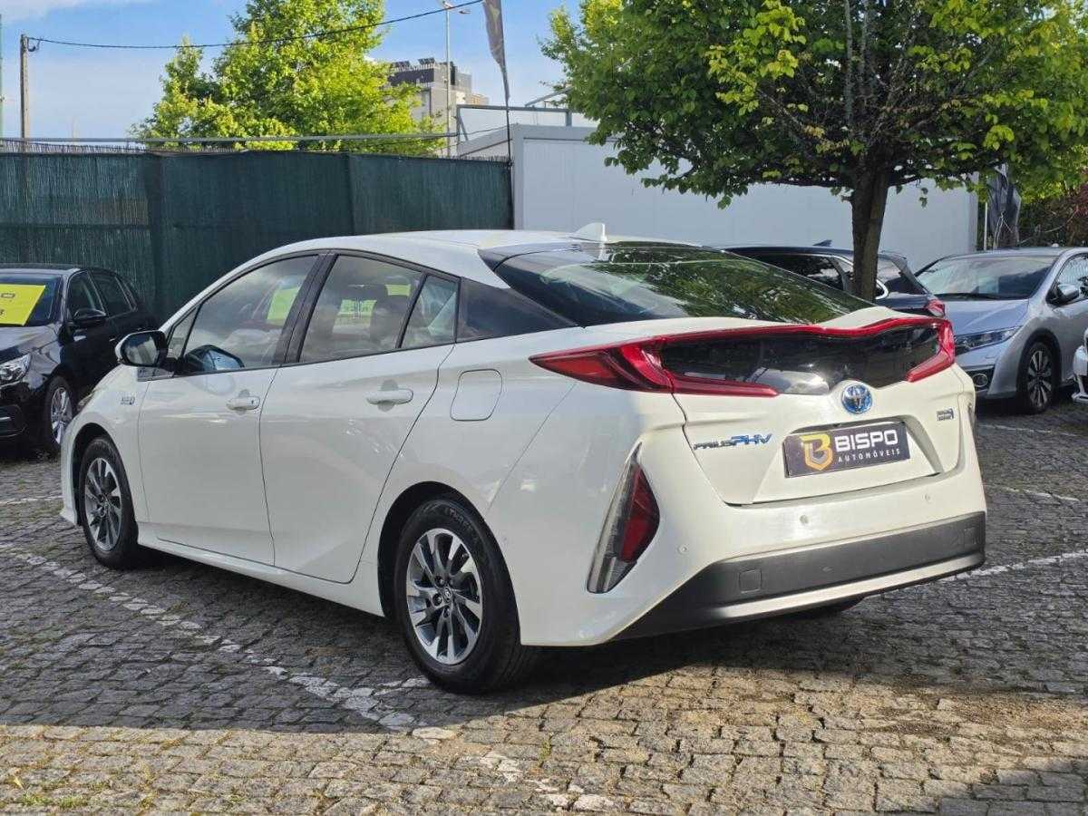 toyota-prius-2017-hibrido-1798cc