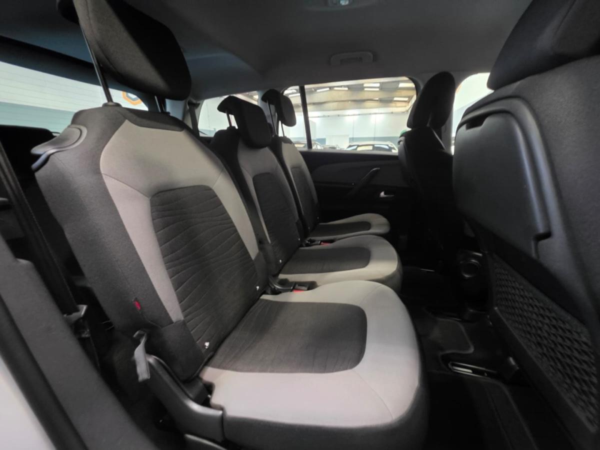 citroen-c4-grand-picasso-2015-diesel-1560cc
