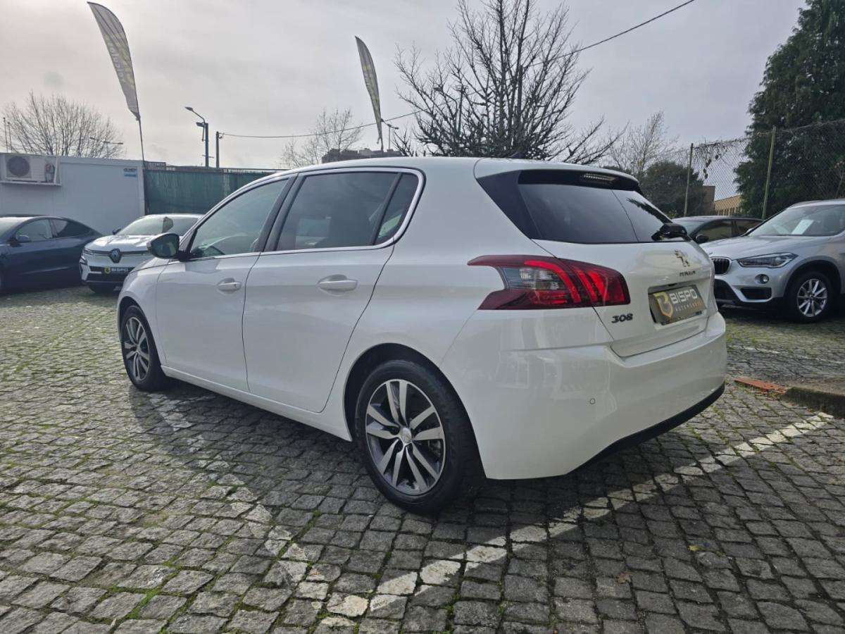 peugeot-308-2019-gasolina-1199cc