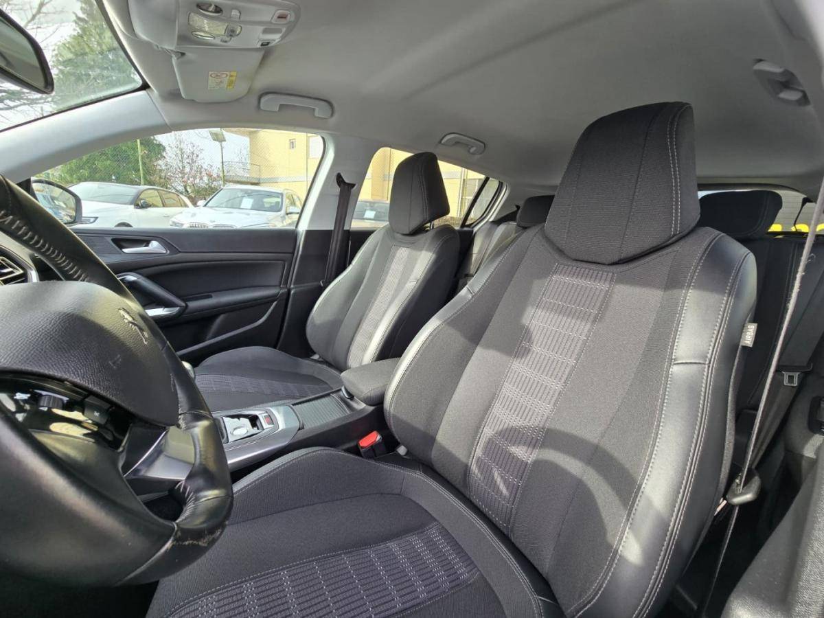 peugeot-308-2019-gasolina-1199cc