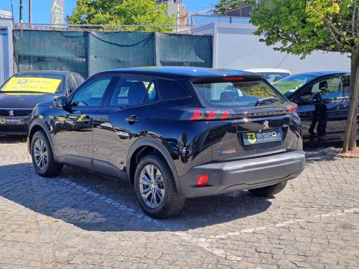 peugeot-e-2008-2022-eletrico-0cc