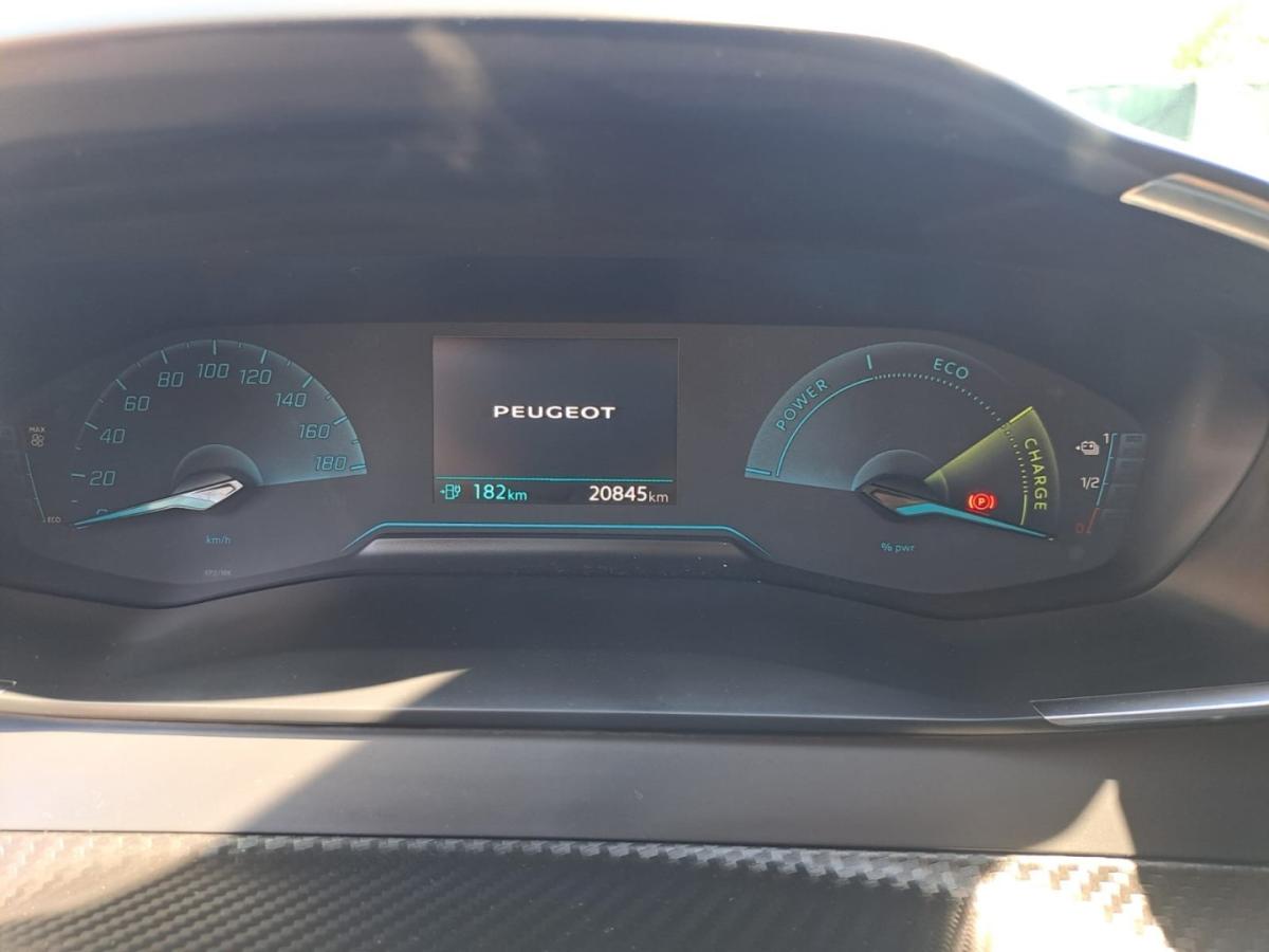peugeot-e-2008-2022-eletrico-0cc