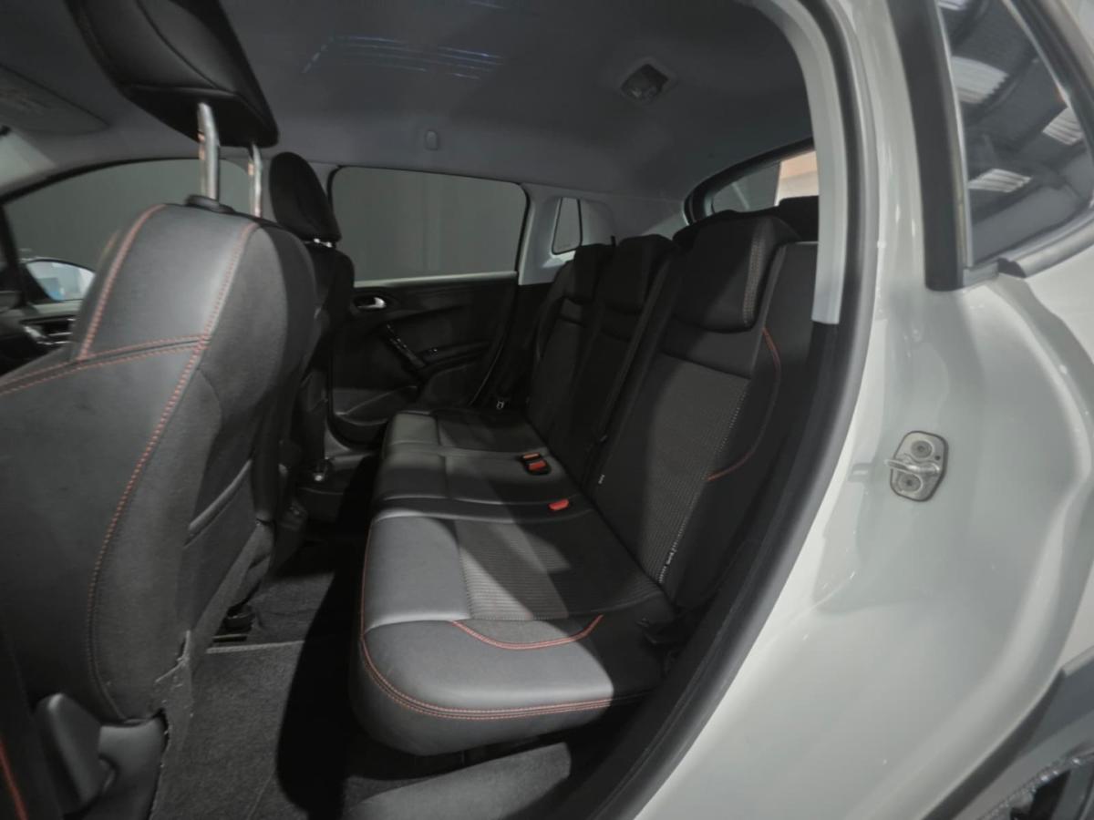 peugeot-2008-2016-gasolina-1199cc