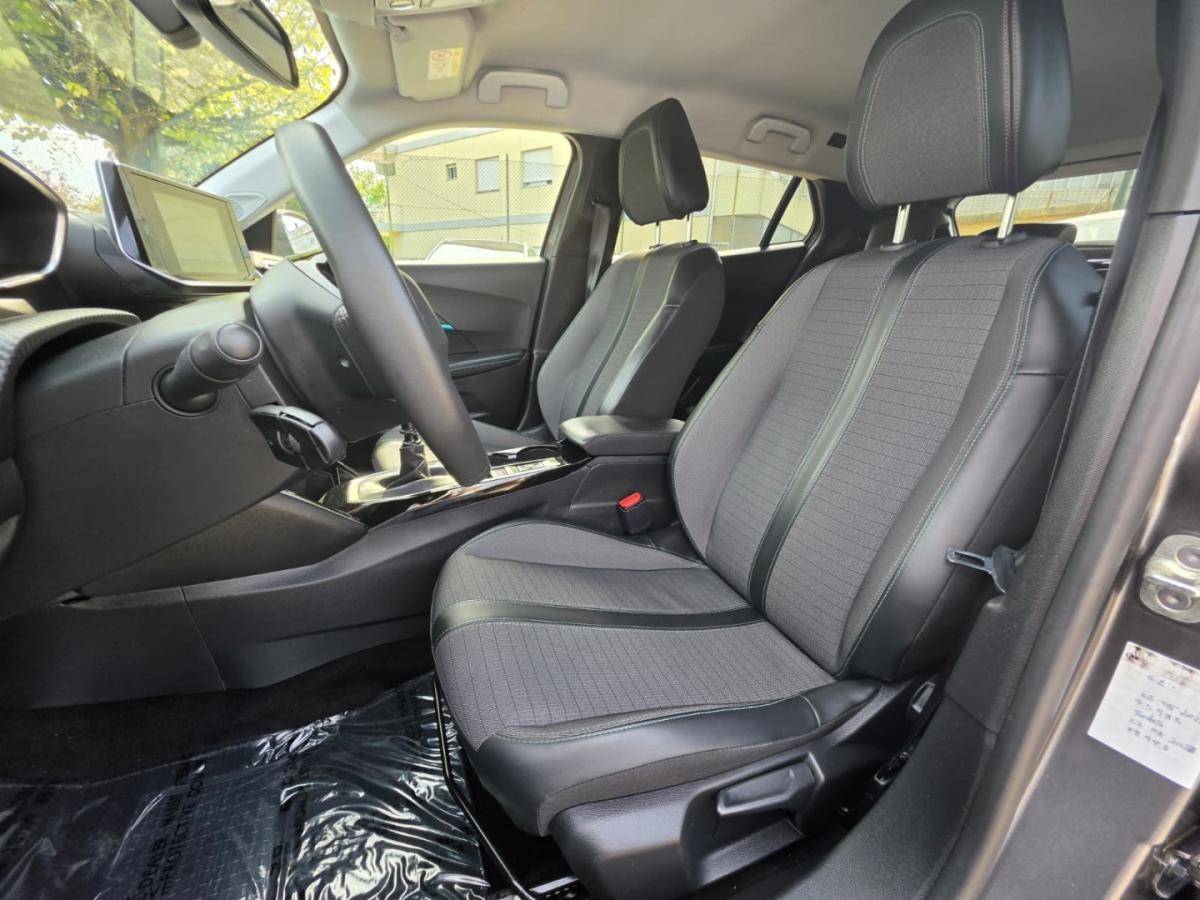 peugeot-2008-2022-gasolina-1199cc