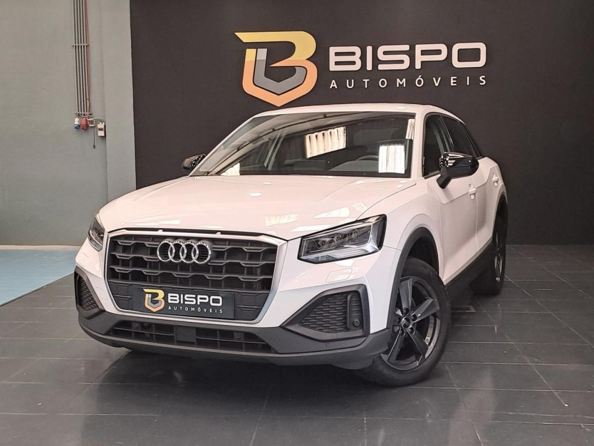 audi-q2-2023-gasolina-999cc