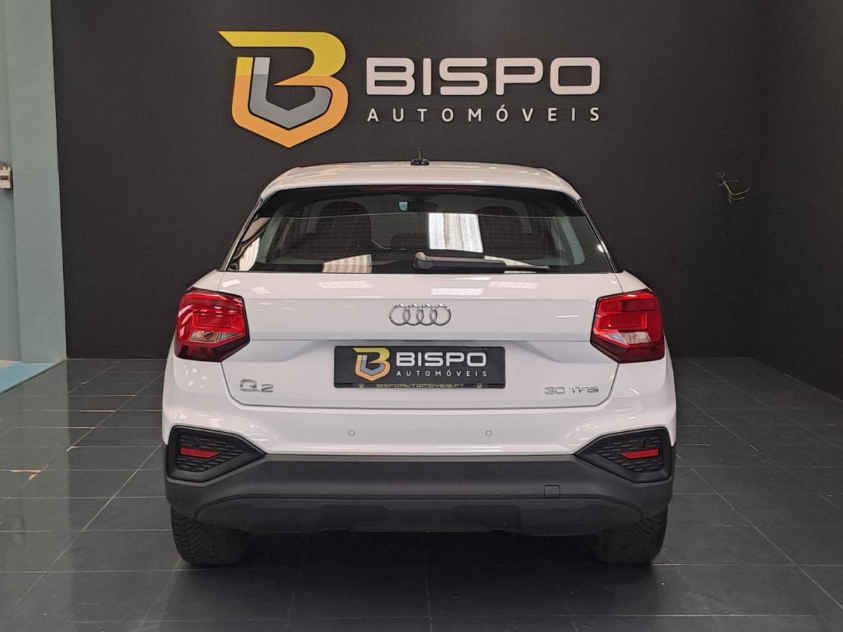 audi-q2-2023-gasolina-999cc