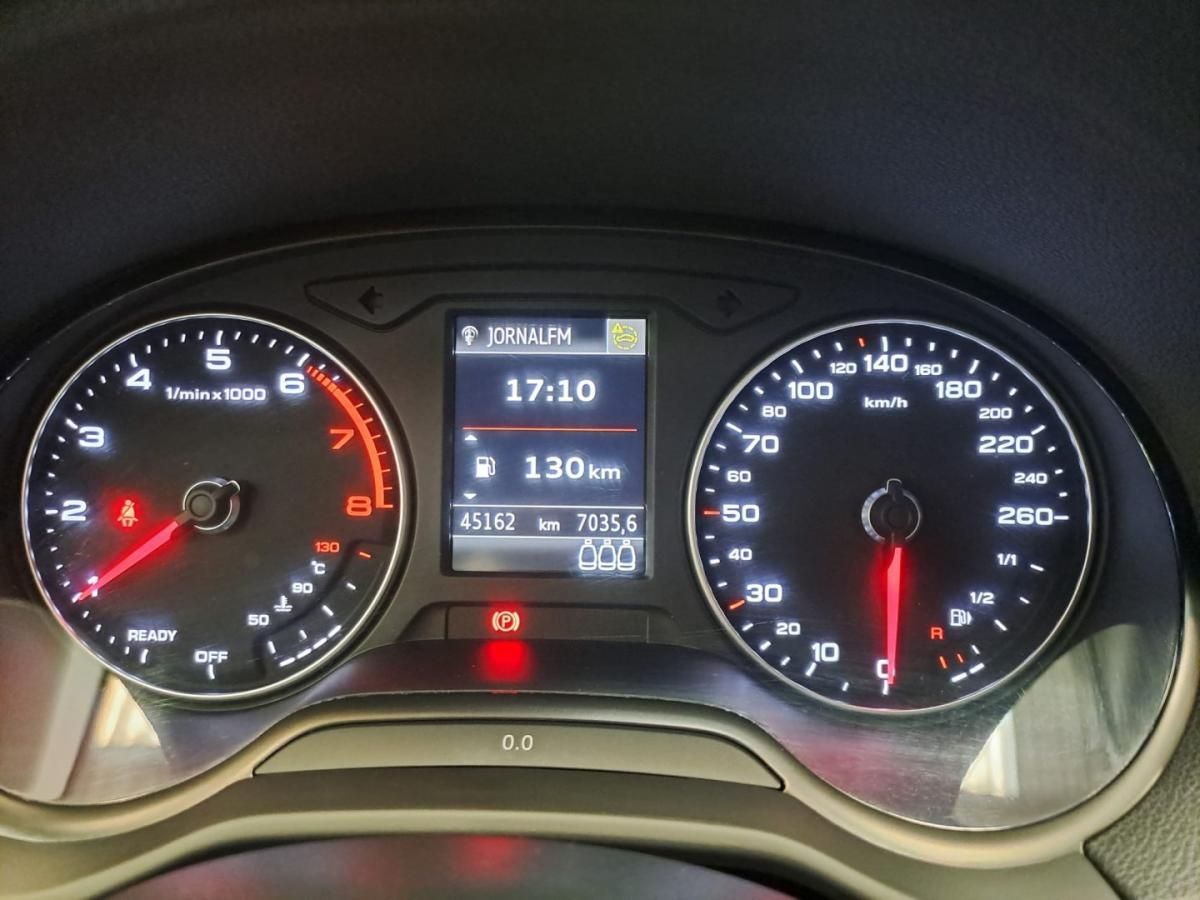 audi-q2-2023-gasolina-999cc