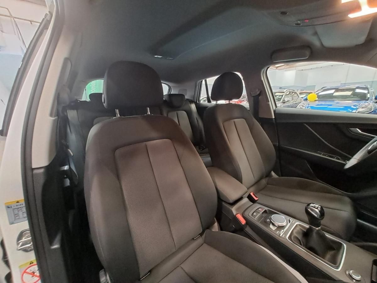 audi-q2-2023-gasolina-999cc