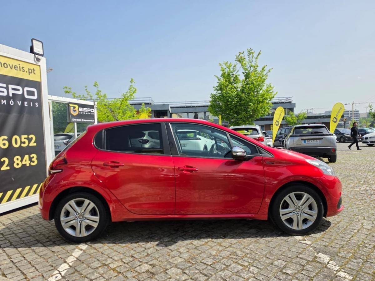 peugeot-208-2019-gasolina-1199cc