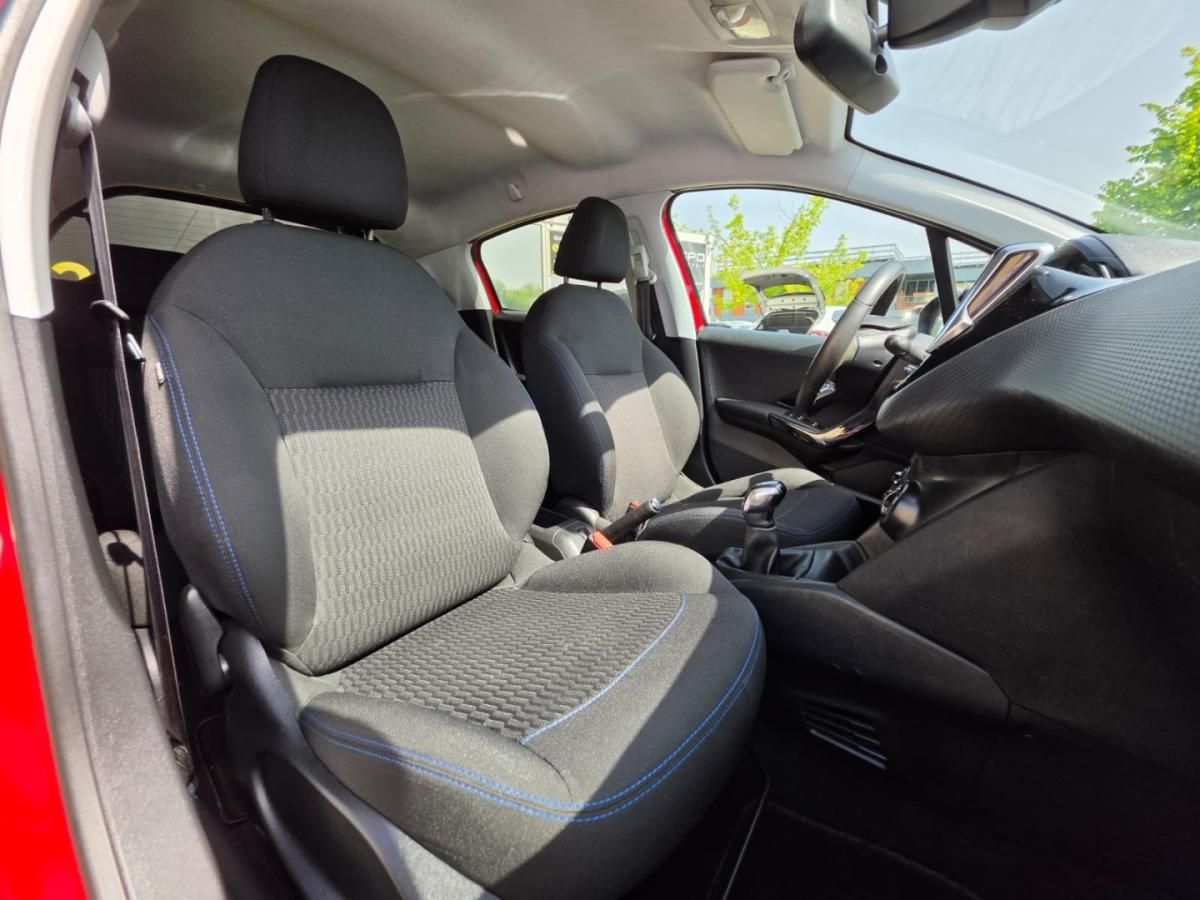 peugeot-208-2019-gasolina-1199cc