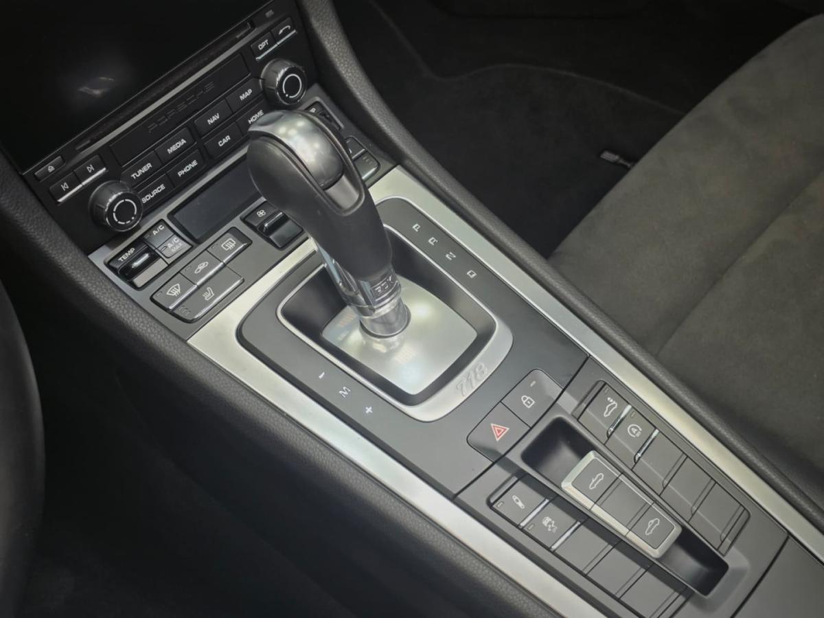 porsche-718-2023-gasolina-1988cc