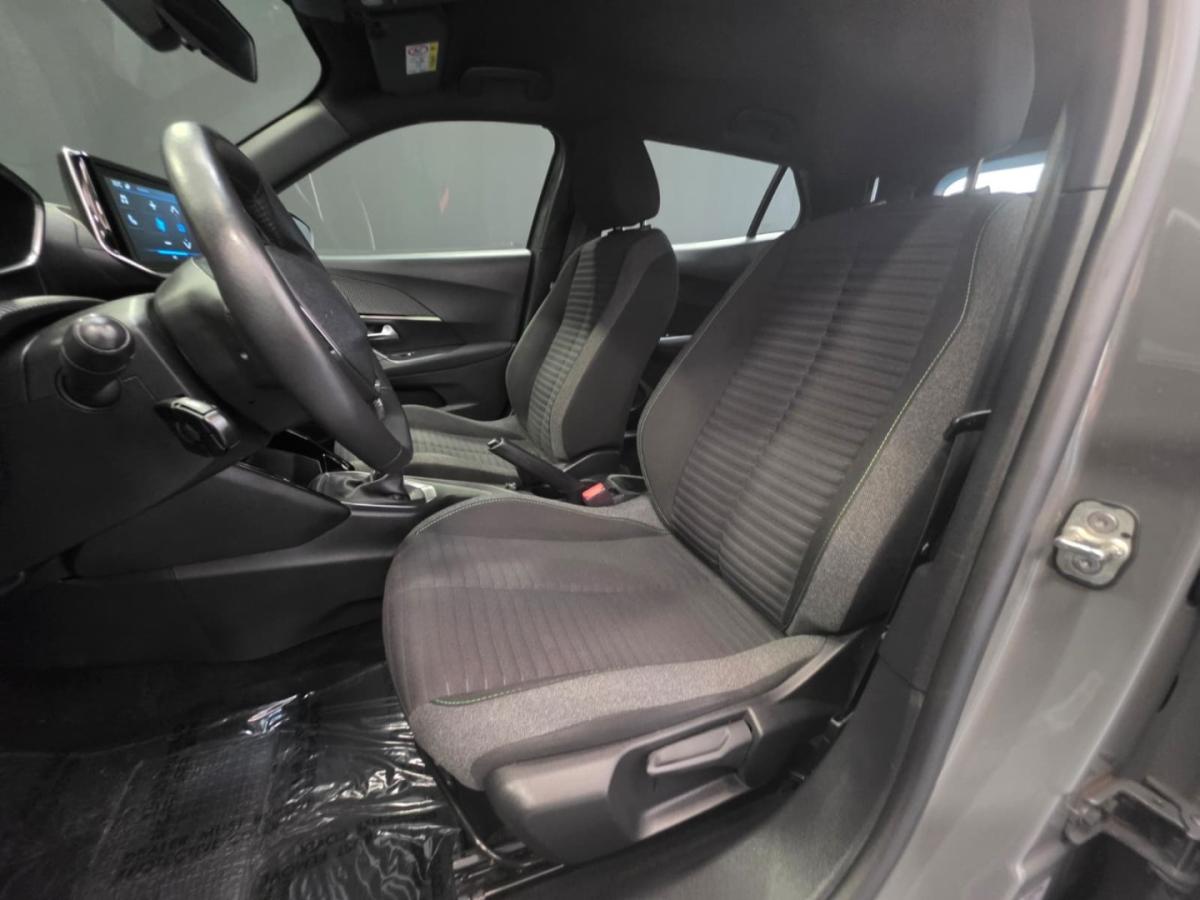 peugeot-2008-2023-gasolina-1199cc