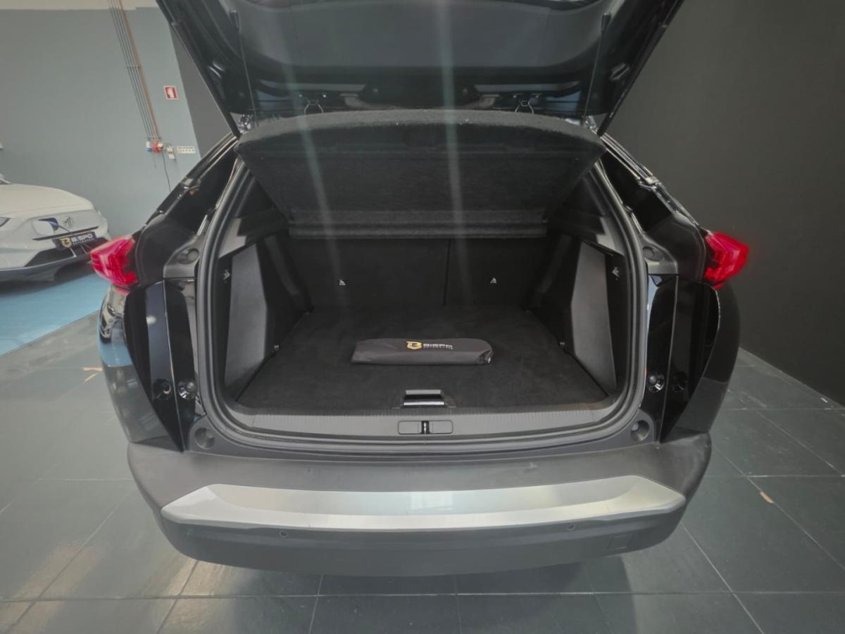 peugeot-2008-2021-gasolina-1199cc
